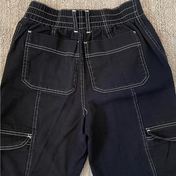 Tilly’s RSQ Black Cargo Pants - Picture 3 of 3